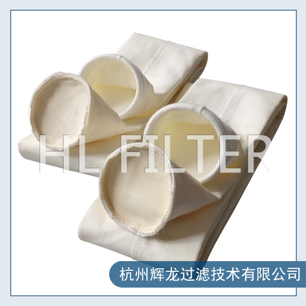 除塵布袋-亞克力針刺氈的工作原理時(shí)怎樣的？